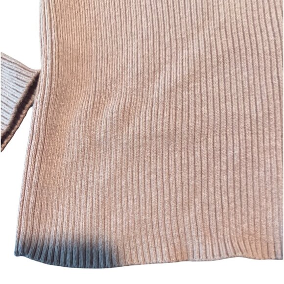 Urban Outfitters‎ Sweet Dreams Ribbed Turtleneck Sweater M Camel Tan Color - Picture 9 of 9